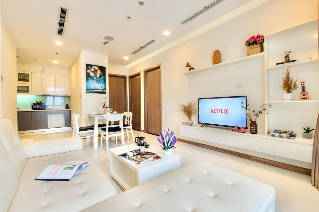 Moxy Hcmc Aparts - Vinhomes Central Park, Ice Rink Ho Či Minovo Město Exteriér fotografie