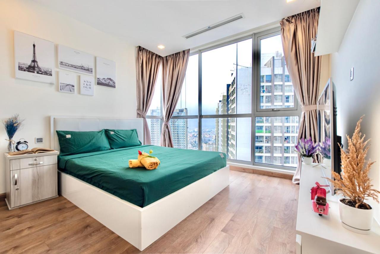 Moxy Hcmc Aparts - Vinhomes Central Park, Ice Rink Ho Či Minovo Město Exteriér fotografie